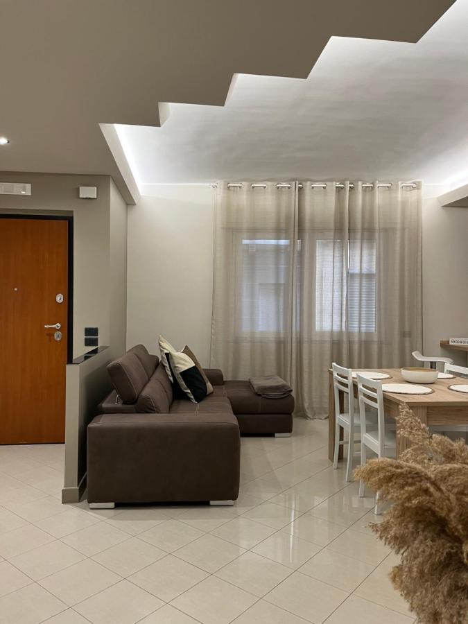 モンテスカリオーゾ Casa Patiヴィラ エクステリア 写真